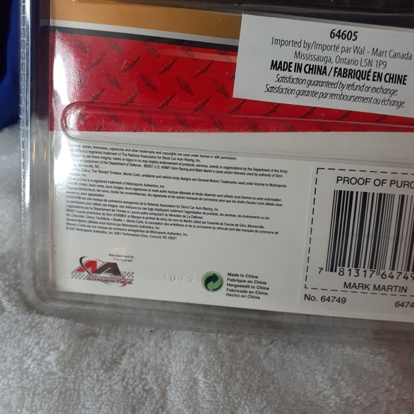 1997 Nascar Stock Mark Martin #1 US Army Die Cast w/ Hood 🧲 $12.50🇨🇦Shipping - Picture 9 of 14